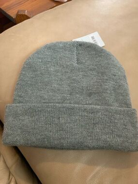 West Loop Gray Knit Beanie